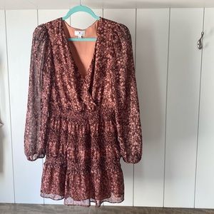 Socialite Like New Dress